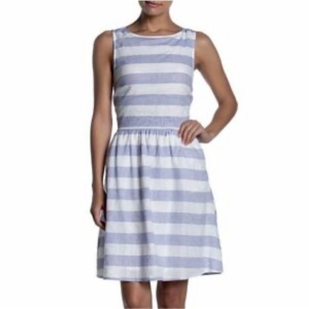 Beach Lunch Lounge Linen & Cotton Blend Blue White Wide Stripe Dress Size Medium